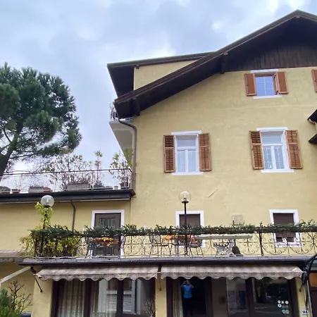 Bed & Breakfast Ressmair *