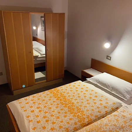 Alojamento de Acomodação e Pequeno-almoço Ressmair