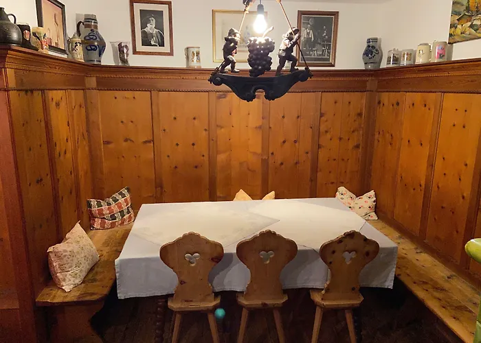 Ressmair Bed & Breakfast *