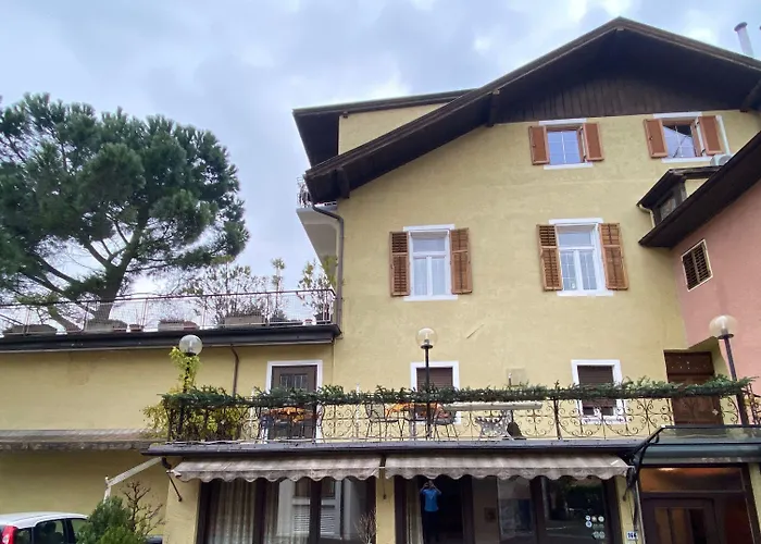 Bed & Breakfast Ressmair *